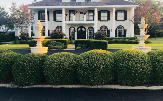 The Plantation House Boutique Inn