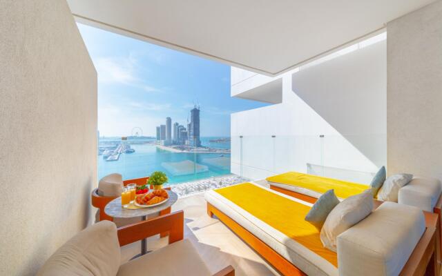 DXB - Five - 41506 - PJ