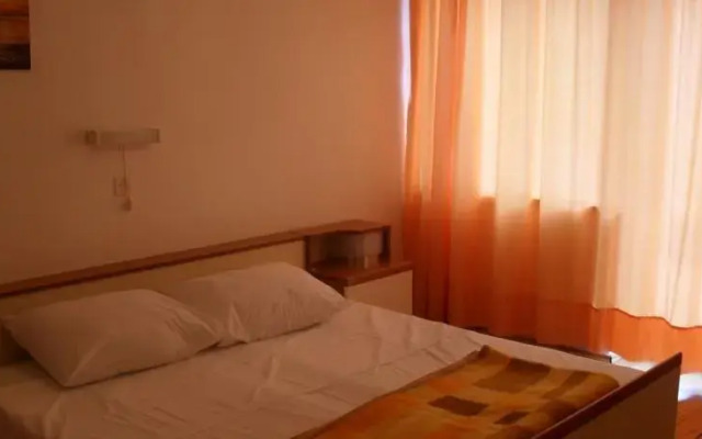 Guesthouse Sobe Radmila