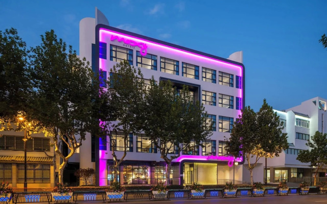 Moxy Suzhou City Centre