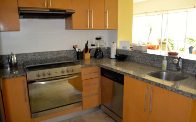 Minitas PP 2A 2 BR by Casago