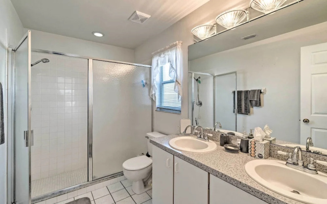 Bradenton Retreat w/ Backyard Oasis: Near Beach!