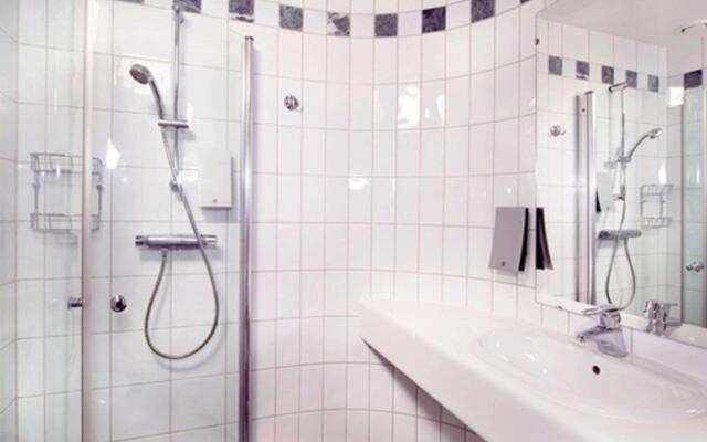 Home Hotel Temperance