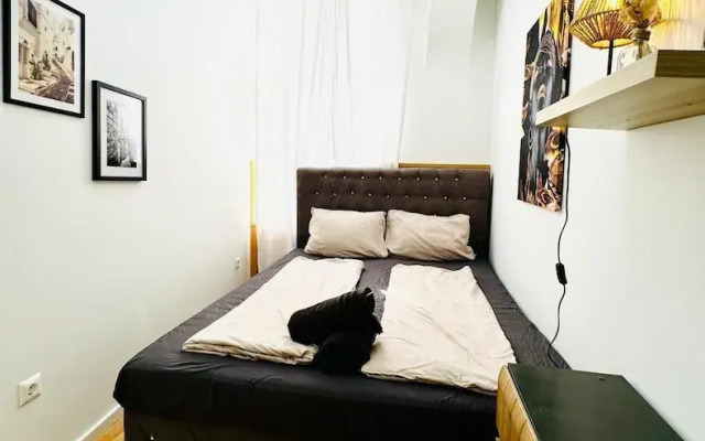 10BR Apt for Groups 8Min to Rathausplatz