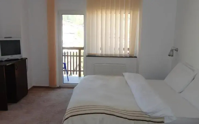 Casa Alba Busteni