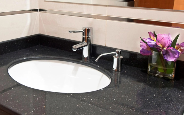 Tugcu Hotel Select