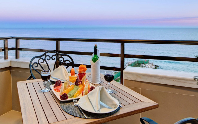 Sahil Martı Hotel