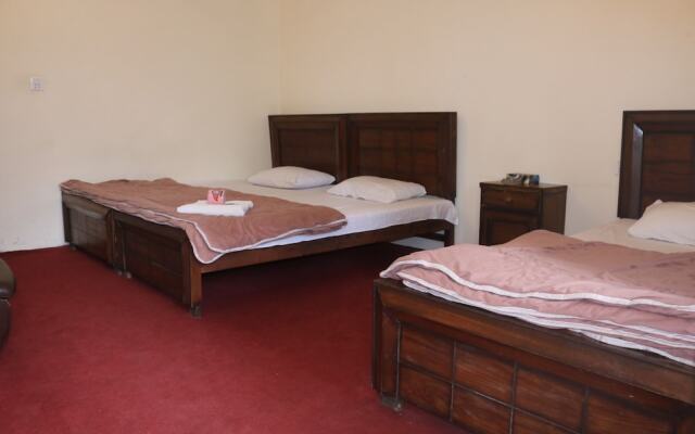 Kachura Inn Hotel