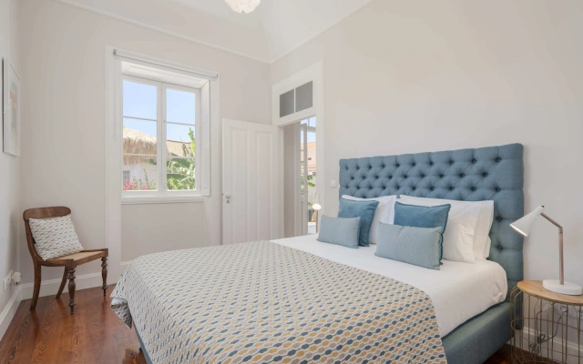 With Secret Garden and Pool - Villa Quebra Costas