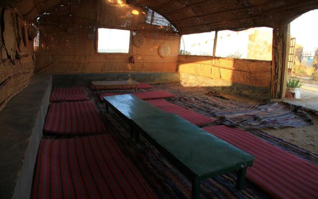 Western Desert Hotel & Safari