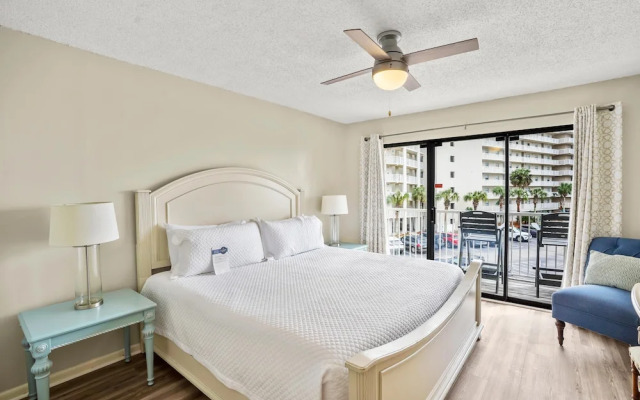 Seaside Beach & Racquet 2303