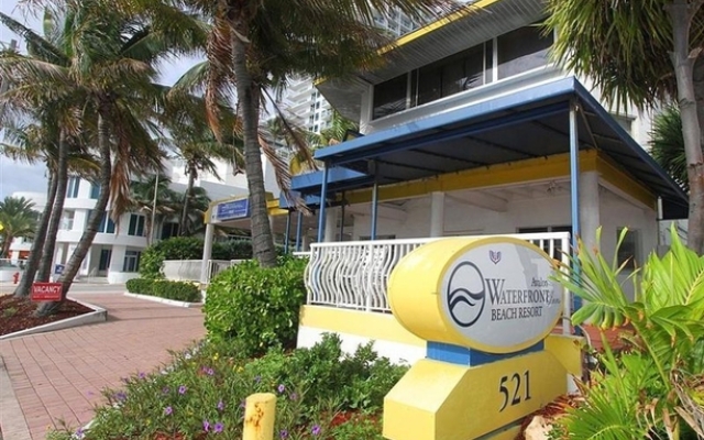 Avalon Waterfront Inns