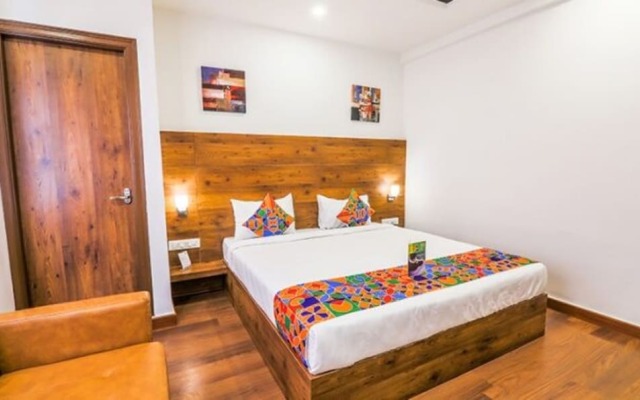 Vista Suites By FabHotel