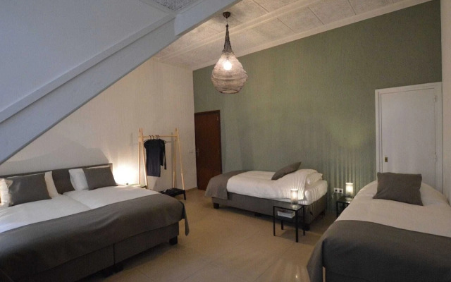 Spacious Villa Near Arcen in a Wooded Area