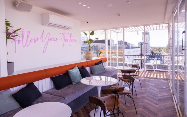 The Muse Christchurch, Art Hotel