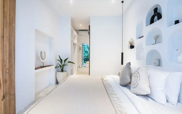 ULU 5 ·2br Villa