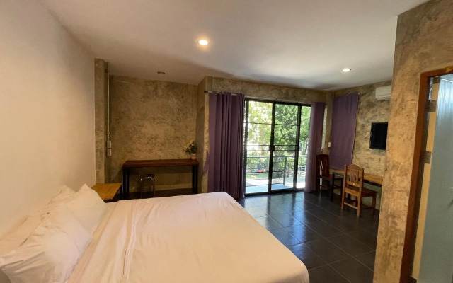 Palm House white building