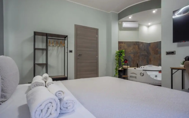 Aurelia Garden Suite