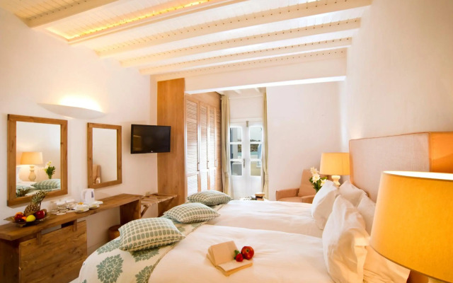 Petinos Beach Hotel