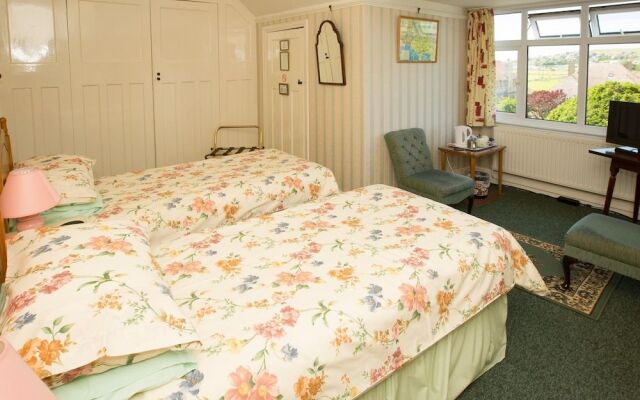 Eypeleaze B & B