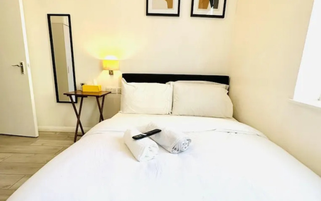 Immaculate 1-bed Studio in London