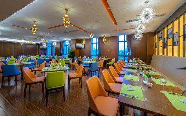 Hampton by Hilton Qingyuan Fengcheng