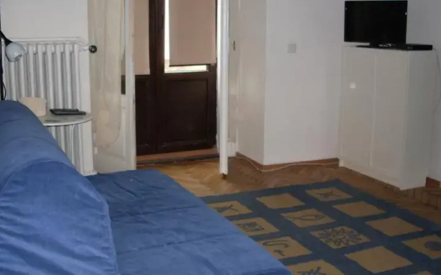 Cristina Apartment - Calea Victoriei