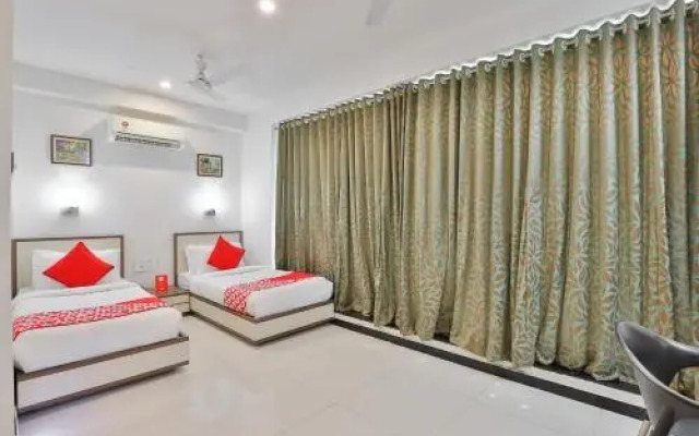 Mb Service Apartment By OYO Rooms