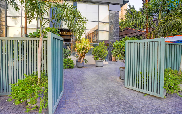 Palette Magarpatta City formerly Emerald Guestimony