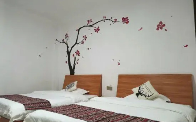 Mount Danxia Inn No. 9