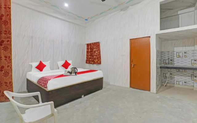 Oyo Flagship 702816 Sana Guest House