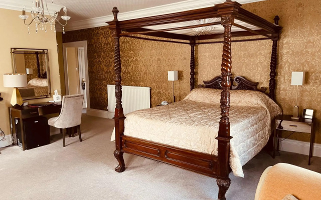 Nuthurst Grange Country House Hotel