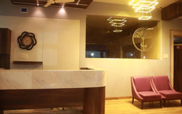 Hotel Pooja Garden