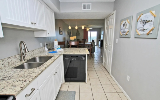 Ocean House by Youngs Suncoast