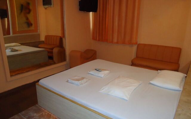 Hotel Emoções - Adults Only