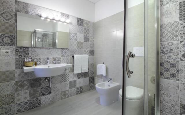 Laurus Sicilian Holiday