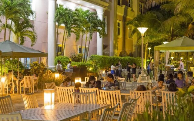 Le Beau Max Resort