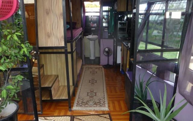 RudeKaiso Mini-Earth Rooms