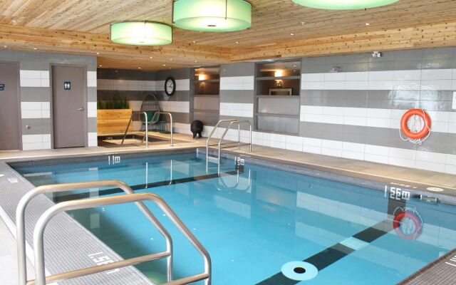 Sandman Hotel Oakville