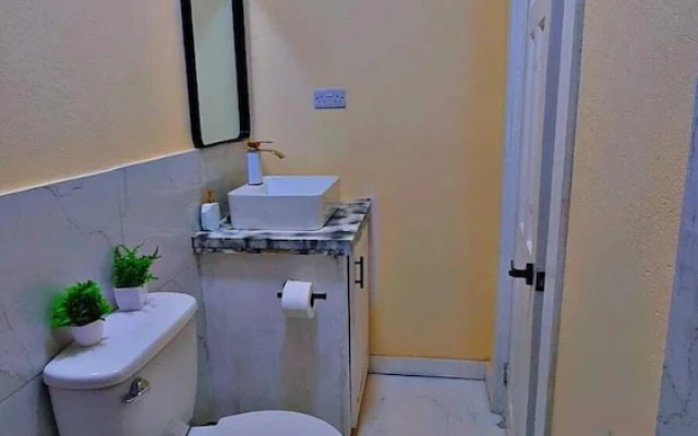 Comfortable Suite in Town