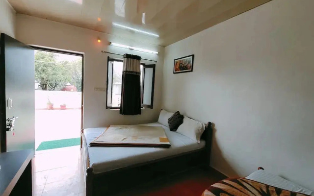 Radhika palace