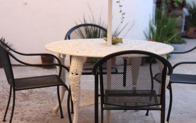 Hostal Punto 79 - Hostel