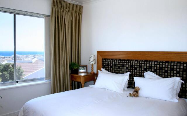 Bloubergstrand Sunset Lodge