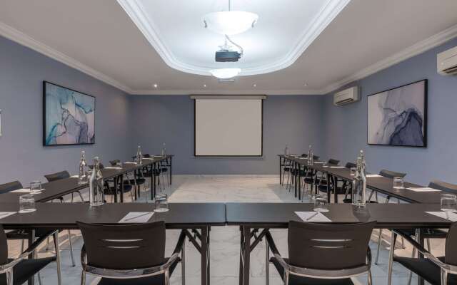 Park Inn by Radisson Serviced Apartments, Lagos Victoria Island