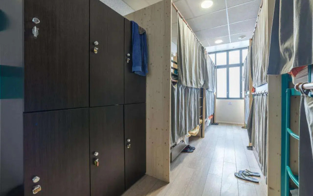 Alter'hostel
