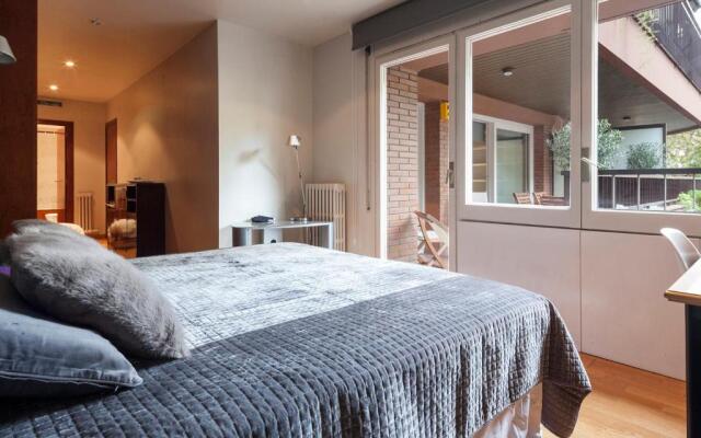 My Space Barcelona- Bonanova for 8 people