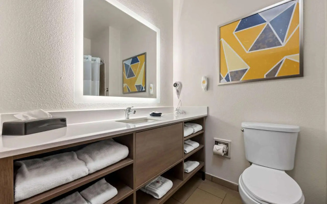 Comfort Suites Cullman I-65 Exit 310