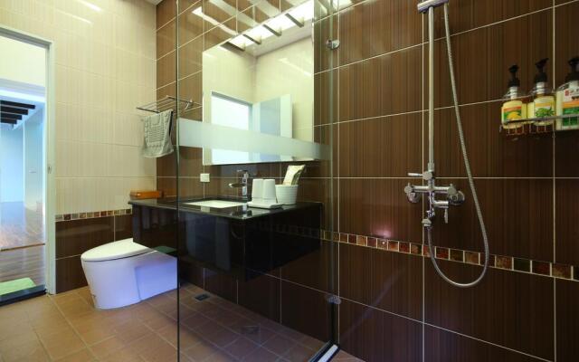 Traditional Arts Villa