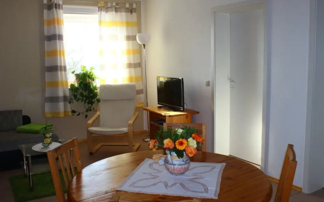 Spacious Apartment in Weissig With Garden