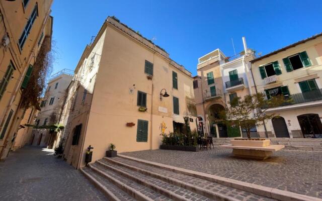 Off House Borgo Suite, Nettuno